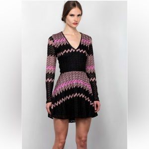 NWT Karina Grimaldi Flor Knit Minidress, size M.